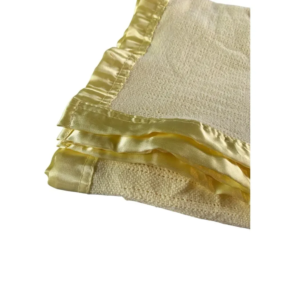 Vintage Yellow Thermal Waffle Weave‎ Satin Nylon Trim Baby Blanket 38x45